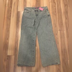 NWT Edikted low rise acid wash baggy jeans